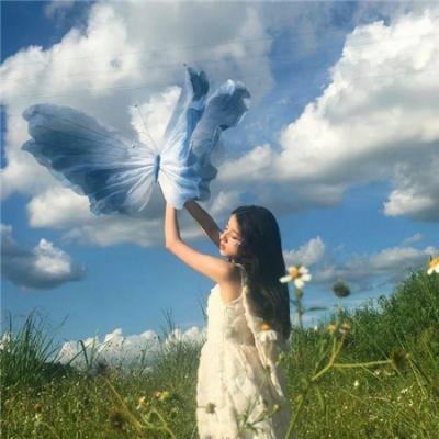 雪花女孩第二季 封面